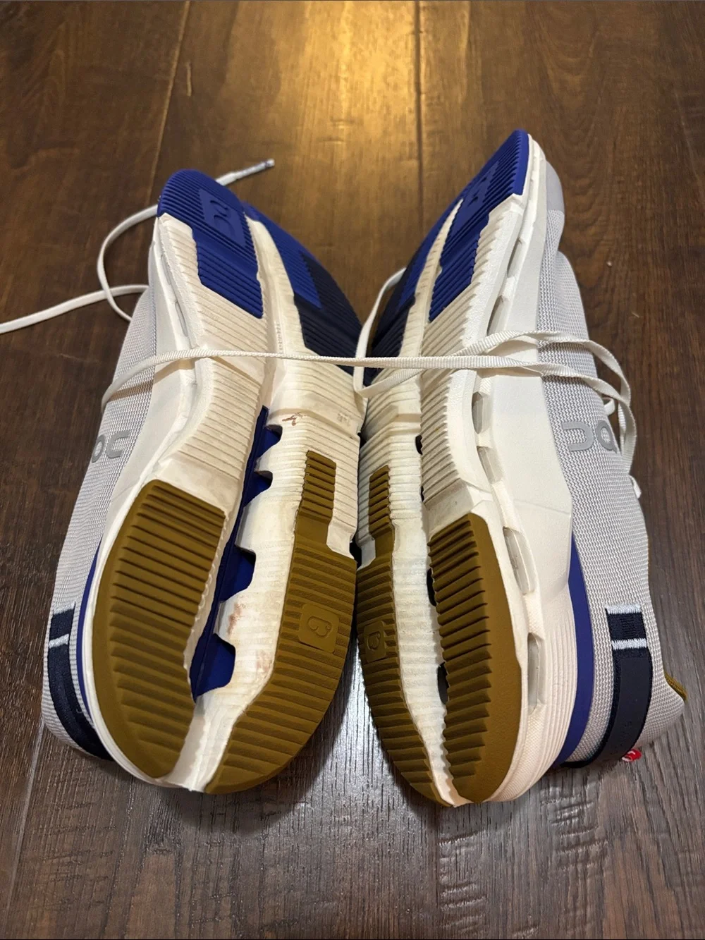 On Running Women’s Sneakers